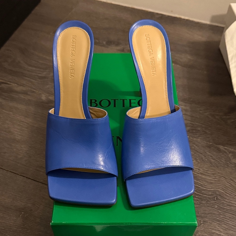 Bottega Veneta Vibrant Blue Mules